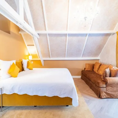 Hotel Grand Normandy By Cw Collection